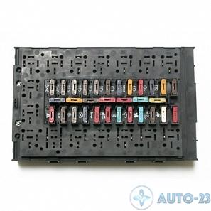 Блок предохранителей IVECO 500325434