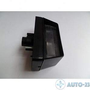 Фонарь номерного знака правый IVECO 98426076