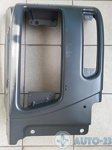 Бампер правая часть IVECO 504091075