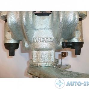 Суппорт тормозной задний правый IVECO 42559618