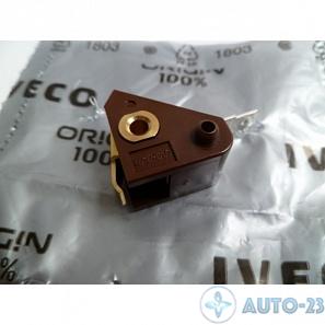 Датчик контроля включения ручного тормоза IVECO 500311107