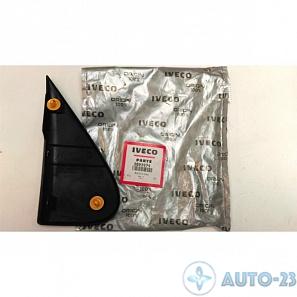 Накладка треугольная левого зеркала IVECO 3803974