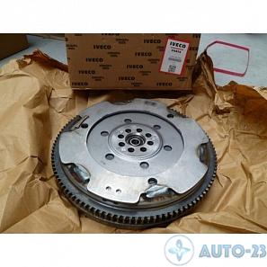 Маховик двухмассовый IVECO 504196244