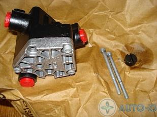 Топливный насос ТННД IVECO 504140125